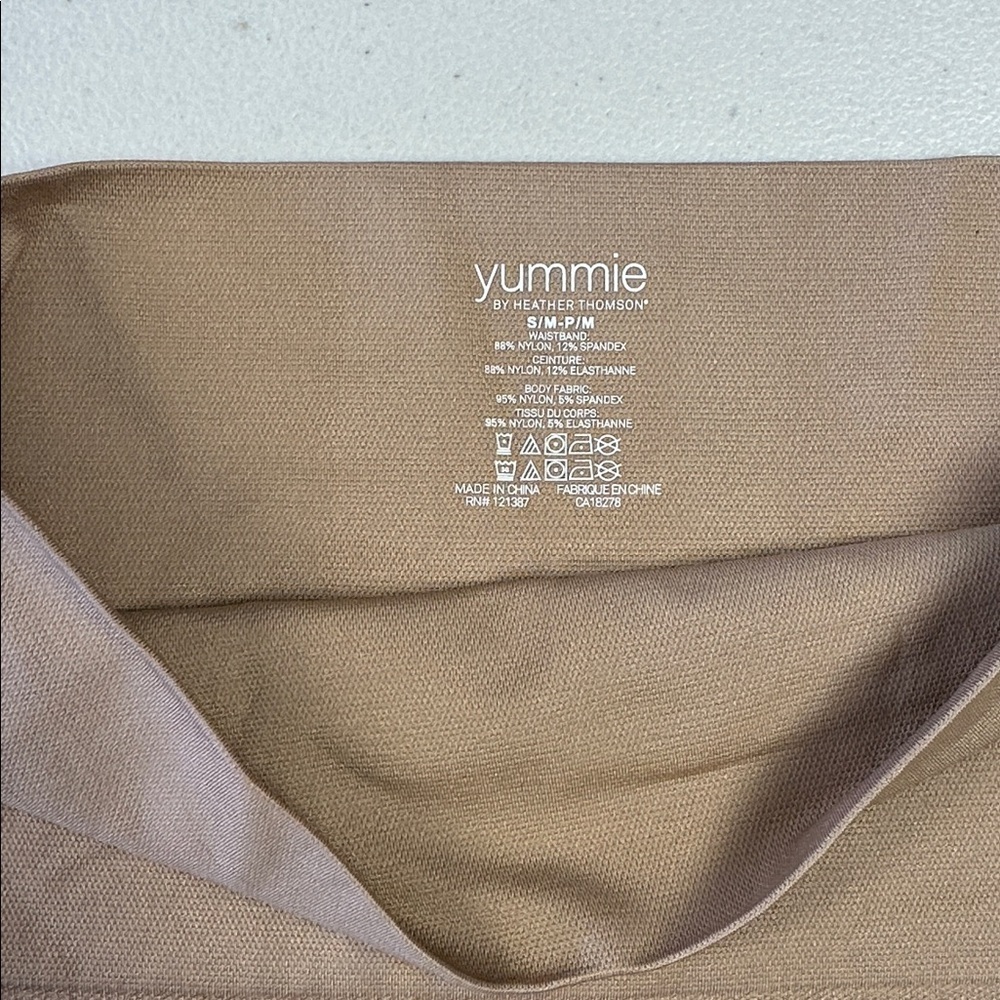Yummie Shapewear Set - Picture 6 of 6